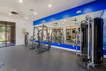 24/7 Fitness center